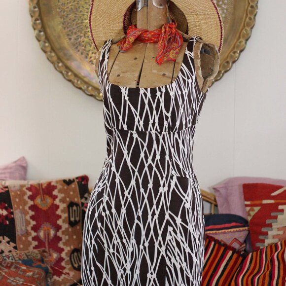 Y2K DVF Abstract fishnet print brown and white silk jersey scoop back dress - Picture 9 of 9